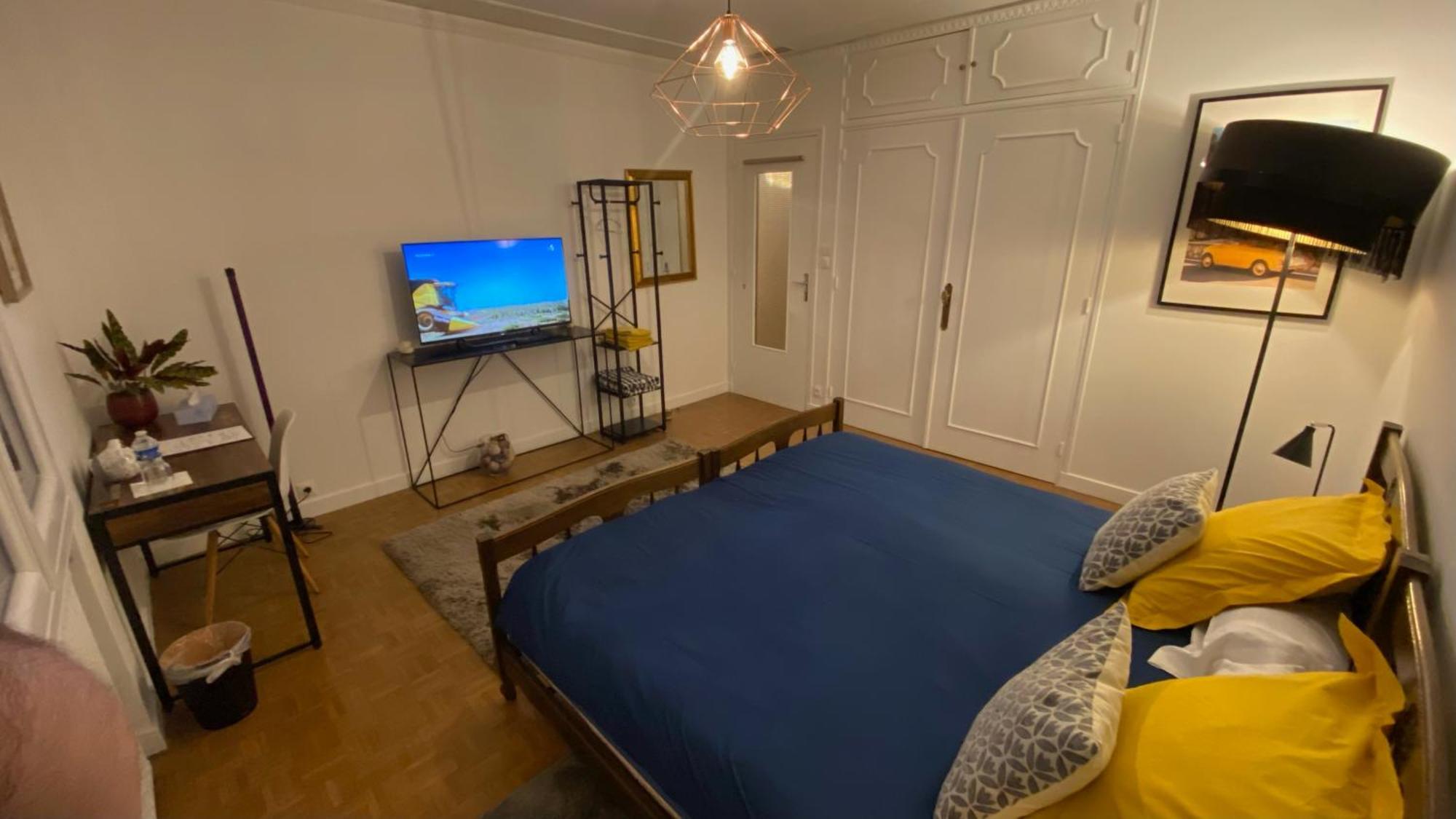 Casa Lovo Bed and Breakfast Saint-Laurent-de-Mure Εξωτερικό φωτογραφία