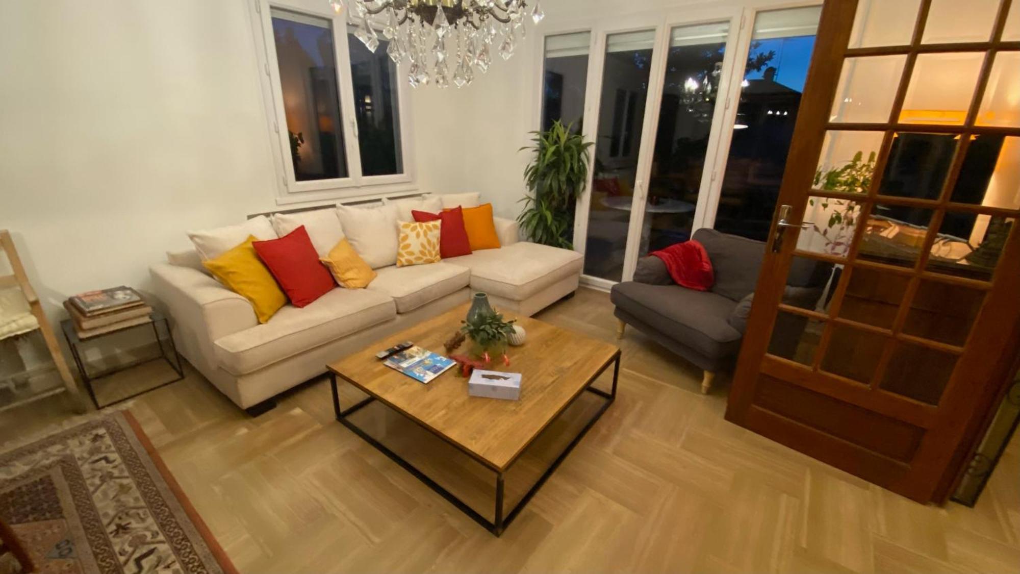 Casa Lovo Bed and Breakfast Saint-Laurent-de-Mure Εξωτερικό φωτογραφία